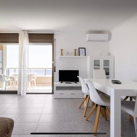 Beach Apartment In Calafell Bagian luar foto