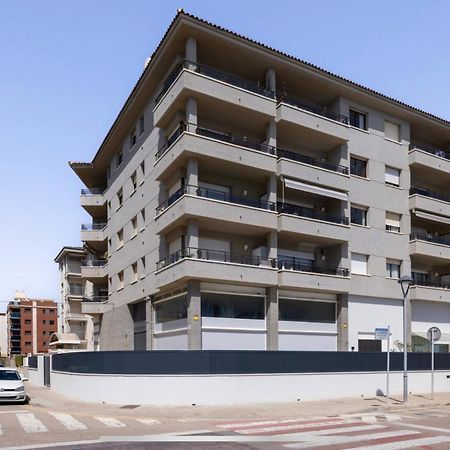 Beach Apartment In Calafell Bagian luar foto