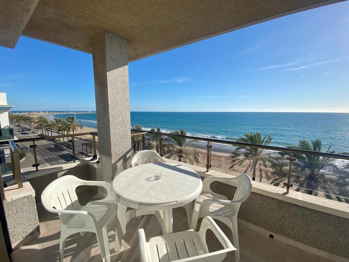 Beach Apartment In Calafell Bagian luar foto